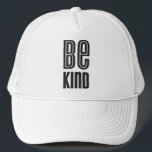Casquette BE KIND noir minimum gras type motivation<br><div class="desc">par kat massard >>> WWW.SIMPLYSWEETPAPERIE.COM <<<</div>