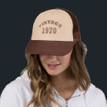 Casquette Born in 1970 vintage birthday<br><div class="desc">You can add some originality to your wardrobe with this limited edition original birthday vintage retro-looking design with awesome typography font lettering, it is a great gift idea for men, women, husband, wife girlfriend, and a boyfriend who will love this one-of-a-kind artwork. The best unique and funny holiday present for...</div>