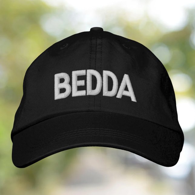 Casquette Brodée Bedda (Belle) Drôle Italien Sicilien (Créateur téléchargé)