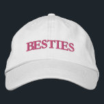 Casquette Brodée Besoins Meilleurs amis Typographie moderne Custom<br><div class="desc">Besties Best Friends Modern Typography Custom Embroder Baseball Casquette dispose du texte simple et moderne brodé "Besties". Parfait comme cadeau pour votre meilleur ami,  cousin,  soeur,  maman et plus. Créé par Evco Studio www.zazzle.com/store/evcostudio</div>