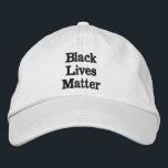Casquette Brodée Black Lives Matt, blanc<br><div class="desc">Montrez votre soutien au mouvement BLM.</div>