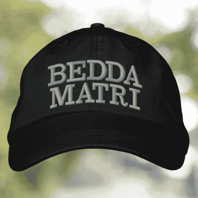Casquette Brodée Chapeau Brodé (Bedda Matri Funny Embroidered Sicilian Hat - Sicily Saying Oh My God)