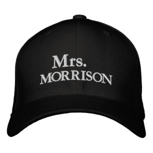 Casquette Brodée Chic Mrs Nom noir et blanc