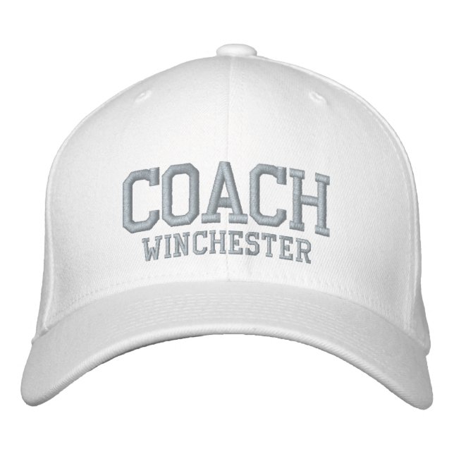 Casquette Brodée Coach rose personnalisé nom & texte sport (Devant)