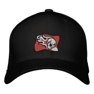 Casquette Brodée drapeau de plongée du crâne flamboyant