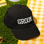 Casquette Brodée Groom Simple Moderne Typographie Mariage Personnal<br><div class="desc">Groom Simple Moderne Typographie Mariage Personnalisé Brodé Baseball Casquette comprend le texte simple moderne brodé "Groom". Parfait comme cadeau pour le marié pour sa lune de miel ou sa fête de baccalauréat. Créé par Evco Studio www.zazzle.com/store/evcostudio</div>