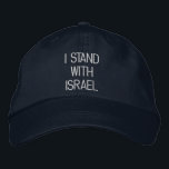 Casquette Brodée Je suis avec Israël bleu marine blanc texte person<br><div class="desc">Je suis avec Israël bleu marine et blanc minimaliste brodé Casquette de baseball. Texte de police simple blanc entièrement personnalisable sur casquette bleu marine. Toutes les couleurs sont modifiables. Disponible en plusieurs couleurs et options de style.</div>