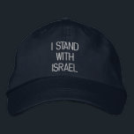 Casquette Brodée Je suis avec Israël bleu marine blanc texte person<br><div class="desc">Je suis avec Israël bleu marine et blanc minimaliste brodé Casquette de baseball. Texte de police simple blanc entièrement personnalisable sur casquette bleu marine. Toutes les couleurs sont modifiables. Disponible en plusieurs couleurs et options de style.</div>