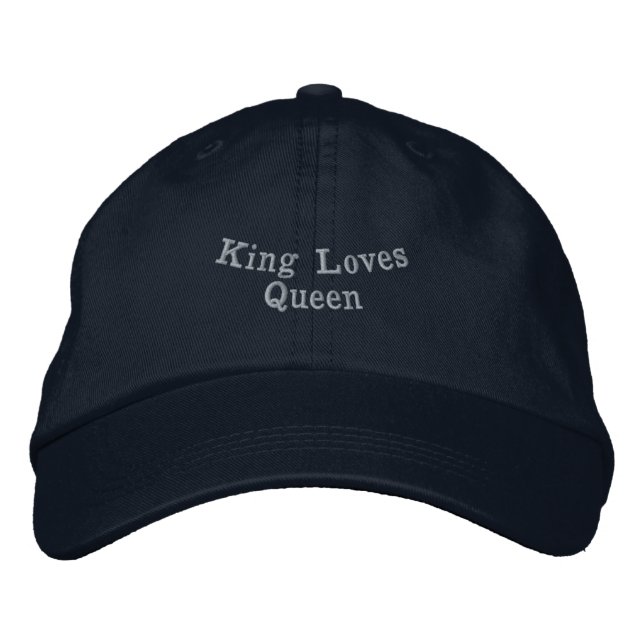 Casquette Brodée Le roi aime la reine Texte Gris Chapeau Couple Nav (Devant)
