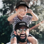 Casquette Brodée Legend Legacy Father Son<br><div class="desc">Casquette de baseball réglable Legacy fils et paire avec le casquette de baseball père Legend pour le cadeau parfait pour votre mari à la Fête des pères,  anniversaire ou un nouveau père à être.</div>