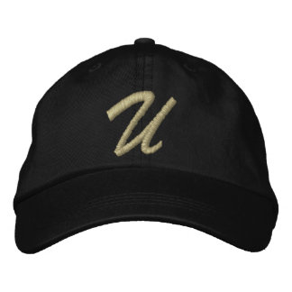 CASQUETTE BRODÉE LETTRE MONOGRAPHIQUE U INITIALE