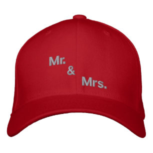 Casquette Brodée M. & Mme Texte Flexfit de base Laine Rouge Couleur