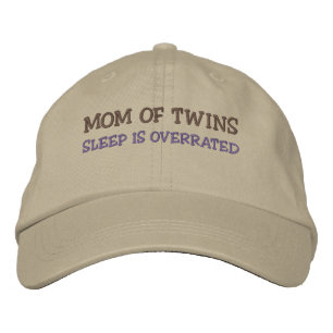 Casquette Brodée Maman de Twins DORMIR EST SURVEILLÉE