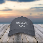 Casquette Brodée Maman du baseball<br><div class="desc">Célébrez l'ère de votre mère de baseball avec ce design mignon avec "baseball mama" en lettres brodées blanches. Fabrique un grand cadeau de maman dugout ou de collecte de fonds!</div>