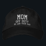 Casquette Brodée Maman hors service Simple moderne typographie pers<br><div class="desc">Mom Off Duty Simple Modern Typography Custom Embroder Baseball Casquette avec le texte simple et moderne brodé "Maman,  off duty,  Go ask your dad". Parfait comme cadeau pour maman pour la Fête des Mères,  Noël,  anniversaire et plus encore. Créé par Evco Studio www.zazzle.com/store/evcostudio</div>