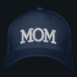 Casquette Brodée Maman Simple Moderne Typographie Personnalisée<br><div class="desc">Mom Simple Modern Typography Custom Embroder Baseball Casquette avec broderie,  le texte simple et moderne brodé "Mom". Parfait comme cadeau pour maman pour la Fête des Mères,  Noël,  anniversaire et plus encore. Créé par Evco Studio www.zazzle.com/store/evcostudio</div>