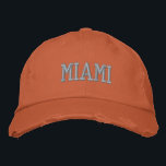 Casquette Brodée MIAMI Gris et Orange Style Vintage en Distress<br><div class="desc">Casquette en coton orange avec broderie grise de style vintage MIAMI, légèrement délavée. Fait un merveilleux cadeau pour quiconque aime Miami FL ! Si vous préférez avoir votre propre texte, sélectionnez simplement le bouton "Personnaliser ce modèle" pour entrer votre texte personnalisé. La broderie est également personnalisable avec d'autres couleurs en...</div>