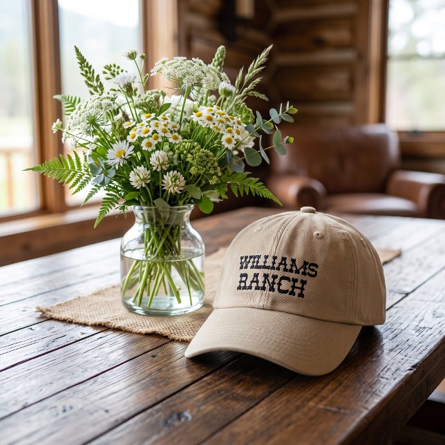 Casquette Brodée Nom de ranch personnalisé (Créateur téléchargé)