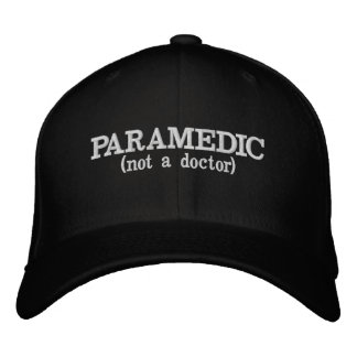 Casquette Brodée Paramedic (pas un médecin)