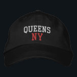 Casquette Brodée QUEENS NY Simple blanc et rouge sur noir<br><div class="desc">QUEENS NY Brodé blanc et rouge sur casquette en coton noir. La broderie est personnalisable à d'autres choix de couleurs en sélectionnant le bouton "Modifier la conception" de l'outil. Vous pouvez également choisir la couleur du casquette sur la page principale de l'article.</div>