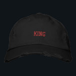 Casquette Brodée Regard Beau Roi Personnalisé Texte Imprimé Hommes<br><div class="desc">Ce casquette brodé KING de District Threads allie style et fonctionnalité. Son tissu en chino survêtu offre un look tendance et usé,  tandis que l'ajustement ajustable assure un confort tout au long de la journée.</div>