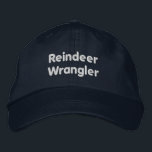 Casquette Brodée Reindeer Wrangler Elegant Marine Couleur Réveillon<br><div class="desc">Montrez votre esprit de vacances avec cette Alternative Apparel Basic Adaptable Casquette en marine,  avec le texte "Reindeer Wrangler" brodé sur mesure. La broderie de haute qualité apporte une touche festive et amusante. Ce casquette réglable vous assure un confort parfait pour vos vacances.</div>