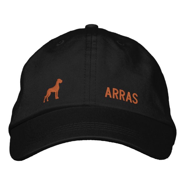 Casquette Brodée Silhouette de Grand Danois avec nom (Devant)