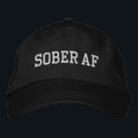 Casquette Brodée Sober AF - texte blanc<br><div class="desc">Un drôle de design sobriété pour les sobres curieux ou les gens en convalescence.</div>