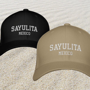 Casquette Brodée tenue de vacances de plage à Sayulita au Mexique