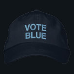 Casquette Brodée Vote Blue bold texte politique<br><div class="desc">Diffusez le message pour voter pour les démocrates libéraux aux élections politiques avec un casquette de baseball "VOTE BLUE" avec un texte bleu gras sur un arrière - plan bleu marine. Vous pouvez choisir d'autres couleurs et styles de casquettes dans la barre latérale. Pour voir le design Vote Blue sur...</div>