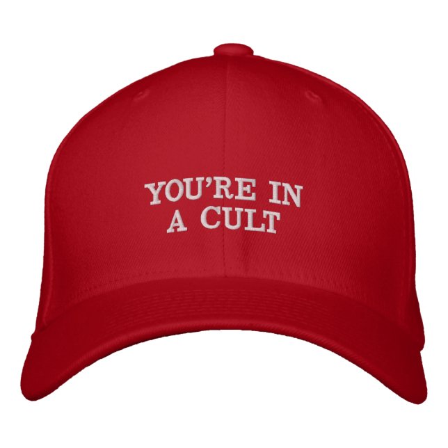 CASQUETTE BRODÉE VOUS ÊTES DANS UN CULTE (Devant)
