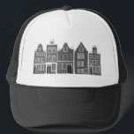 Casquette Canal House Black Amsterdam Hollande Voyage<br><div class="desc">Montrez votre amour pour la Hollande avec cette douce et charmante Amsterdam abrite un tee art motif. Fait un grand cadeau d'anniversaire ! Vous pouvez également le customiser et ajouter ou modifier le texte. Consultez ma boutique pour plus de couleurs et de motifs ! Et plus d'articles assortis comme des...</div>