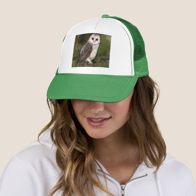 Casquette Chapeau de camion de Barn Owl (En situation)