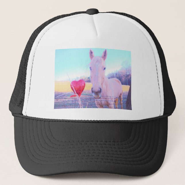 Casquette Cheval jaune et Coeur rouge (Devant)