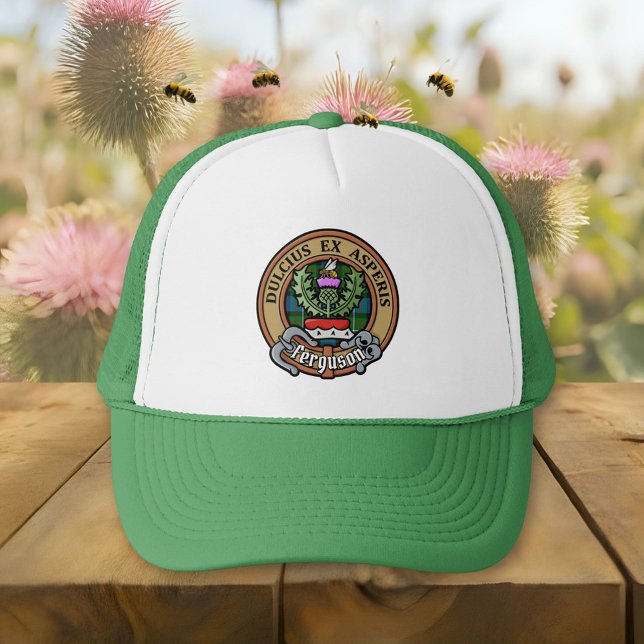 Casquette Clan Ferguson Crest sur Tartan Trucker Hat (Créateur téléchargé)