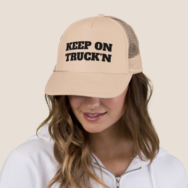 CASQUETTE CONTINUEZ À ROLLER (En situation)