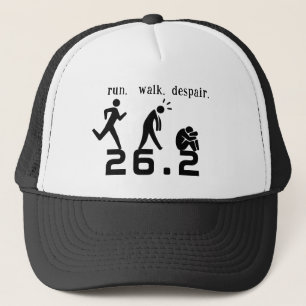 Casquette Courez. Marche. Désespoir.