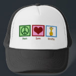 Casquette Cute Giraffe<br><div class="desc">Peace Love Giraffes cadeau. Joli signe de paix vert, coeur rouge, et girafe de dessin animé.</div>