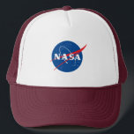 Casquette de baseball Iconique de la NASA (blanc/r<br><div class="desc">AVIS IMPORTANT : Insignes et identificateurs de la NASA fournis et utilisés avec la permission de la NASA.</div>