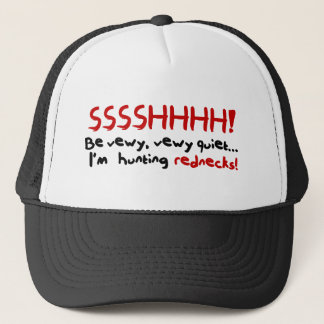 Casquette de chasse de plouc. Ssshhh !