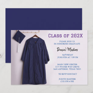 Casquette de graduation bleu marine et invitations