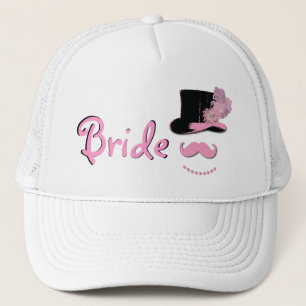 Casquette de jeune mariée avec le casquette