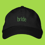 Casquette de papa brodée fille verte de mariée d'é<br><div class="desc">Casquette de papa de mariée minimaliste chic avec texte vert</div>