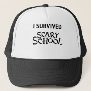 Casquette d'école effrayant