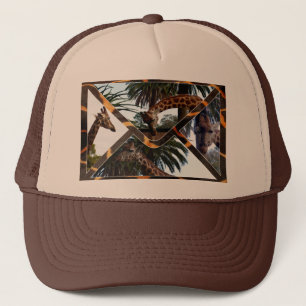 Casquette Des Giraffes Insolites Sur Un Design Enveloppe,