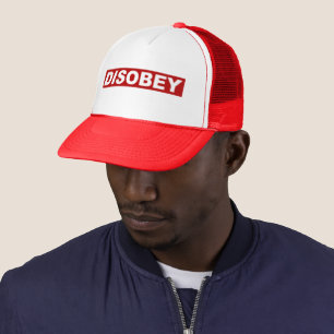 CASQUETTE DÉSOBÉÉ