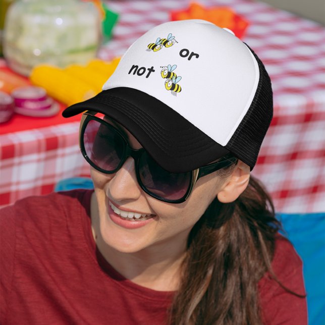 Casquette Deux abeilles ou pas deux abeilles (Two Bees or Not Two Bees Trucker Hat)