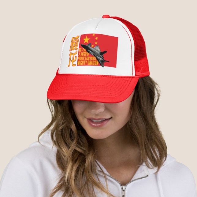 Casquette Dragon puissant (En situation)