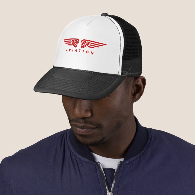 Casquette du logo Red Aviation Wings (En situation)