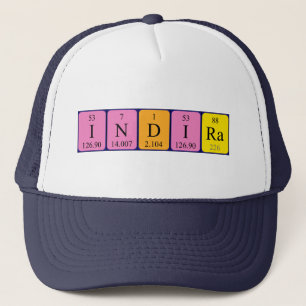 Casquette du nom de table périodique Indira